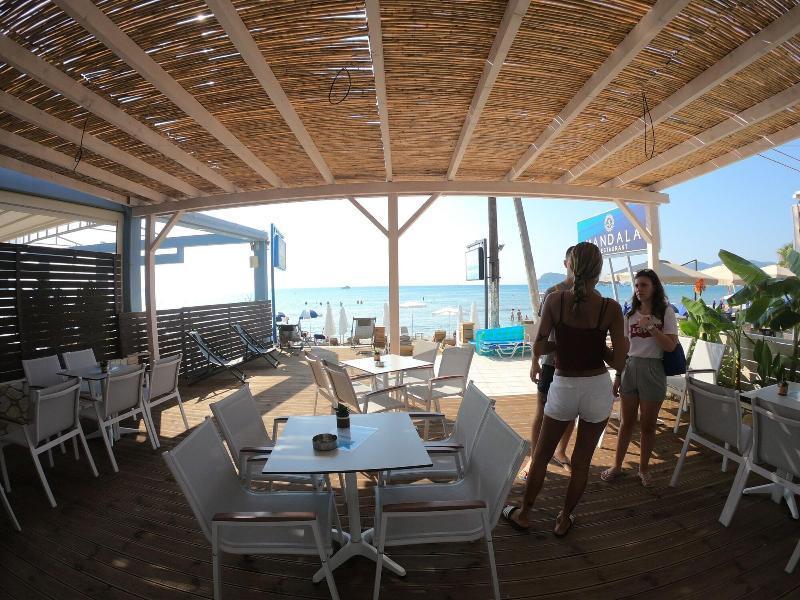 Couette-café Casa Del Mar